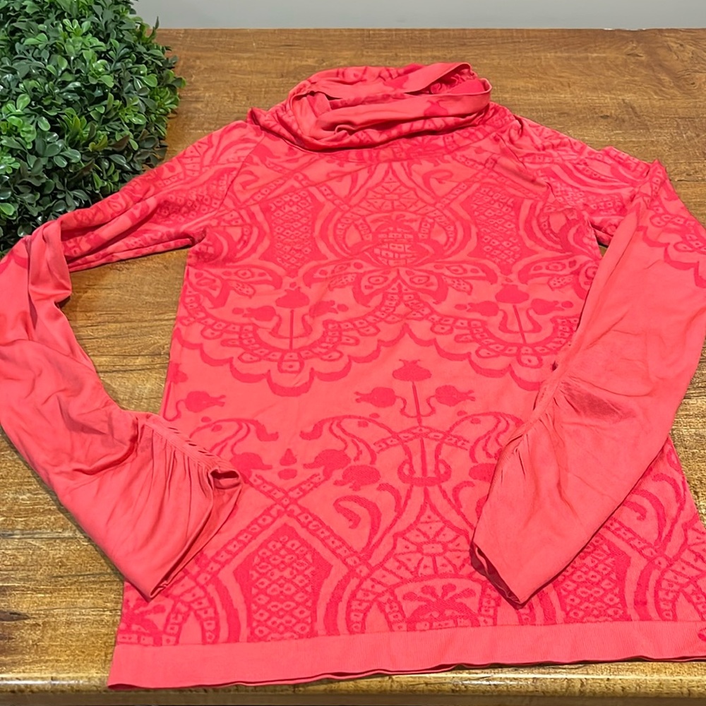 Climawear Orange/Pink Cowl Neck Seamless